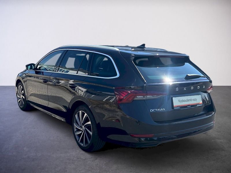 Škoda Octavia (2022) Style 2.0TDi 110kW 6°manuální - fotka 7 z 31