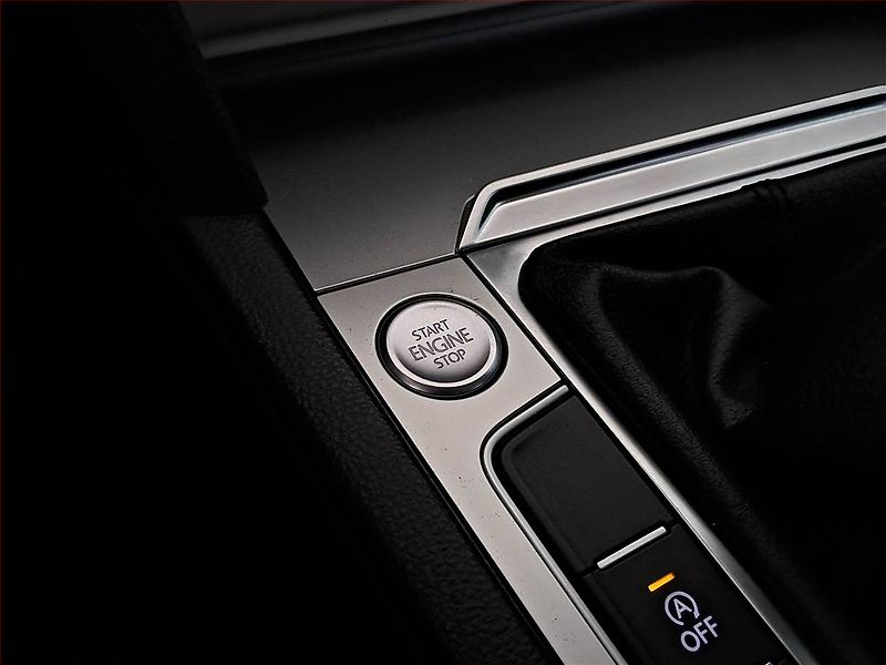 Volkswagen Passat (2015) 2.0 TDI, Navi, Tempomat - fotka 17 z 18