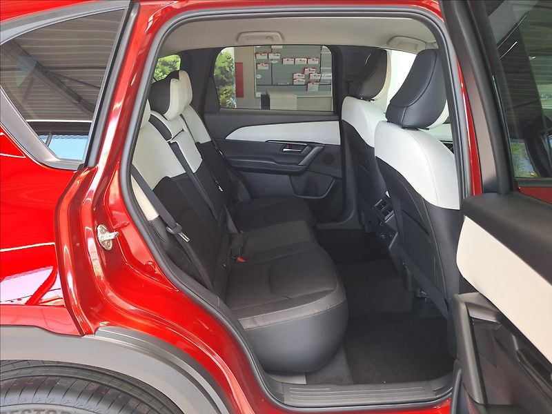 Mazda CX-5 (2026) 2,5 G 141ps 6AT AWD Exclusive- - fotka 6 z 16