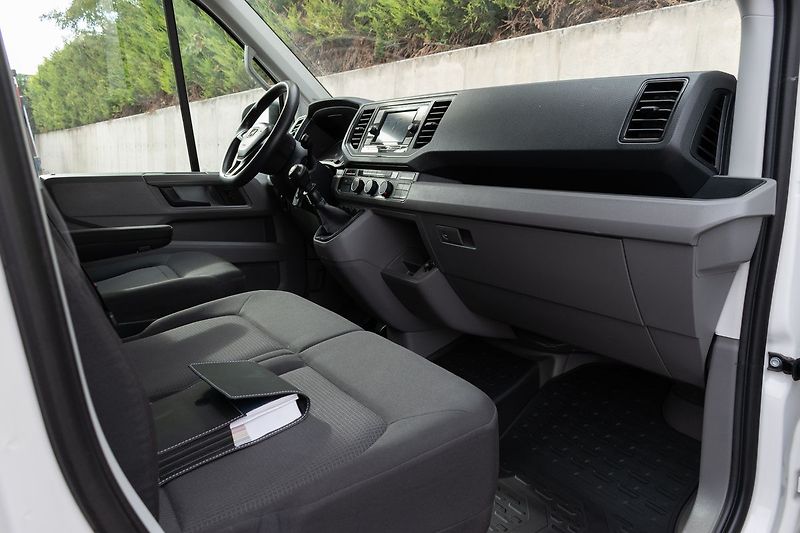 Volkswagen Crafter 2.0 TDI L2H2*DPH*40t.KM* - fotka 10 z 28
