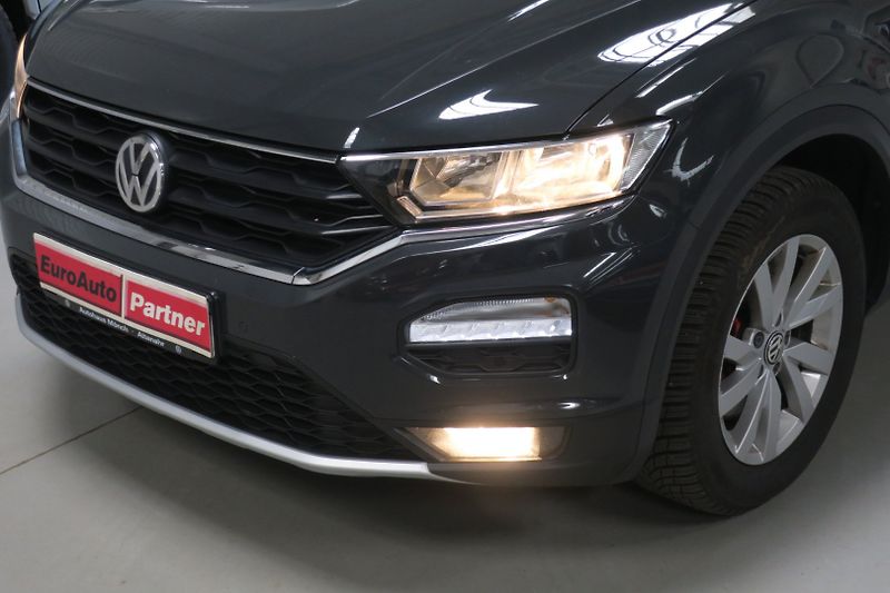 Volkswagen T-Roc (2019) Sport 1.5 TSI 110 kW manuál - fotka 7 z 47