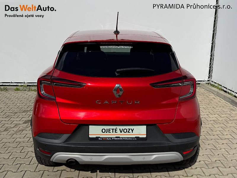 Renault Captur (2020) 1.0 TCe 74 kW Intens - fotka 7 z 23