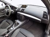 BMW Řada 1 (2006) 130i/M-Paket/NAVI/Bi-xenon/ - náhled 15