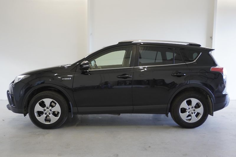 Toyota RAV4 2.5 HYBRID EXECUTIVE 4WD AUT. - fotka 8 z 28