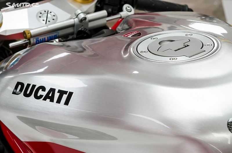 Ducati 1198 S Corse Special Edition - fotka 25 z 26
