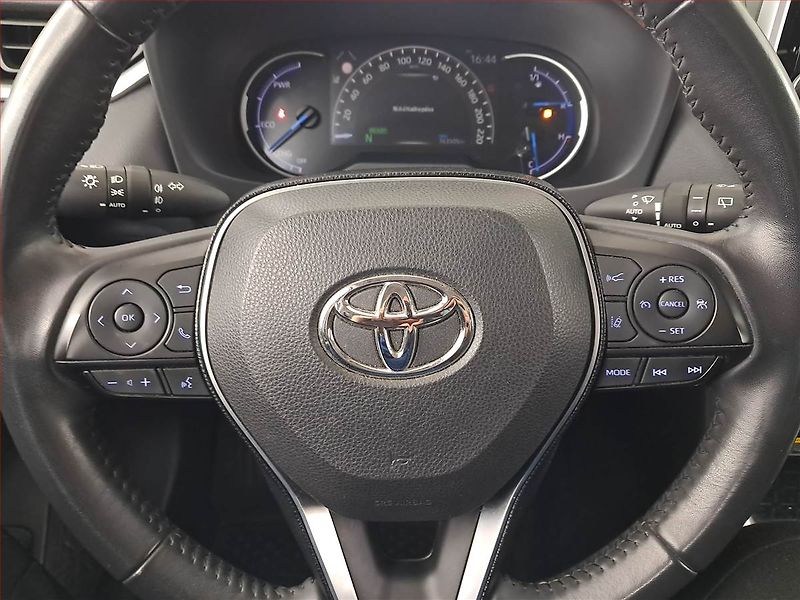 Toyota RAV4 (2020) 2.5 Hybrid - fotka 18 z 19