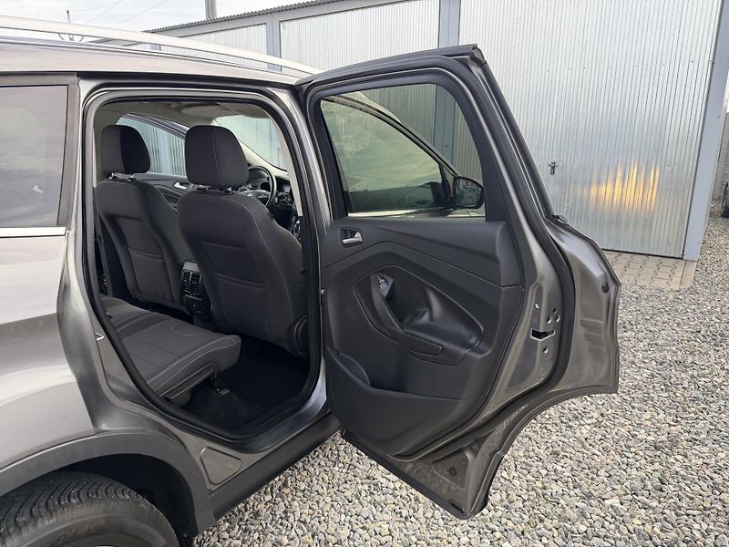 Ford Kuga 2.0TDCi 140PS 162TKM SERVIS!!! - fotka 118 z 162