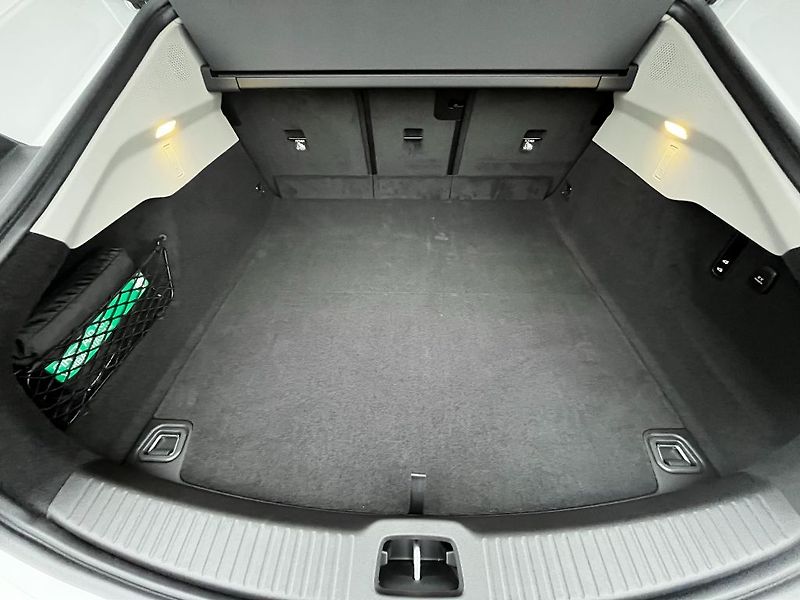 Volvo ES90 Ultra Single Motor Extended Ra - fotka 17 z 31