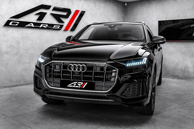Audi Q8 - fotka 3 z 23