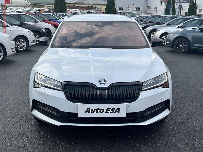 Škoda Superb (2020) 2.0 TDi, DSG - fotka 2 z 20