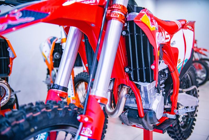 GASGAS MC 450F Factory Racing  - fotka 11 z 55