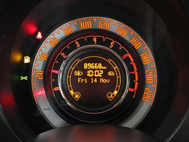 Fiat 500 1,2 i Lounge - fotka 21 z 26