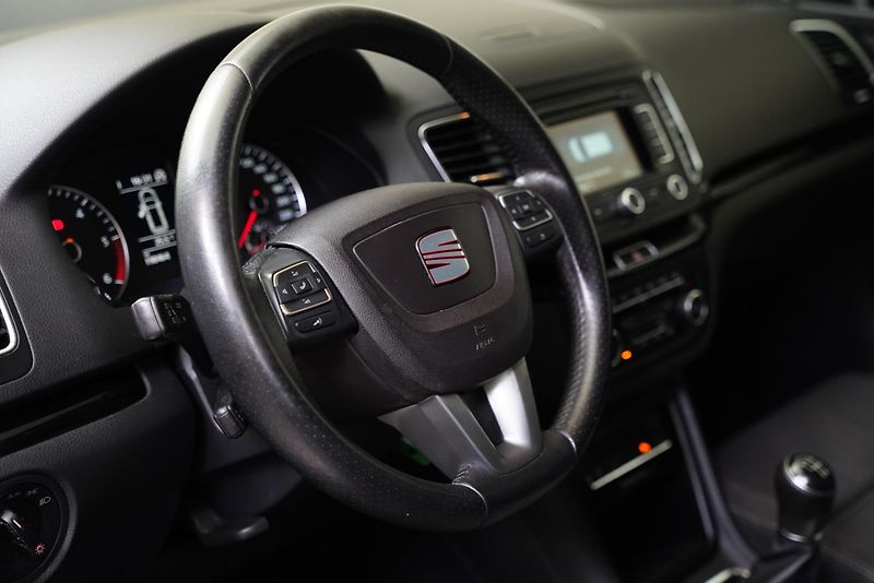 Seat Alhambra - fotka 14 z 26