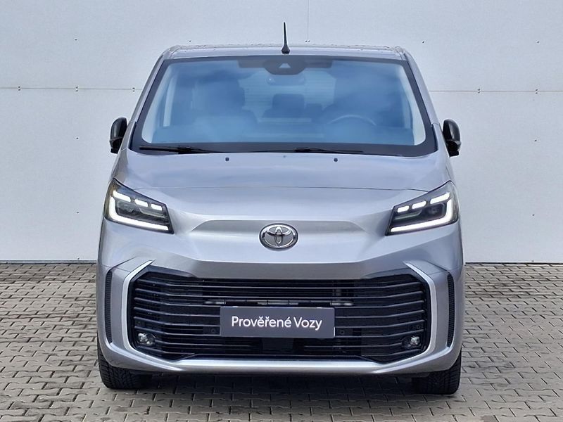 Toyota ProAce Verso 2,0 D-4D 8AT L2 Family Webasto - fotka 4 z 26
