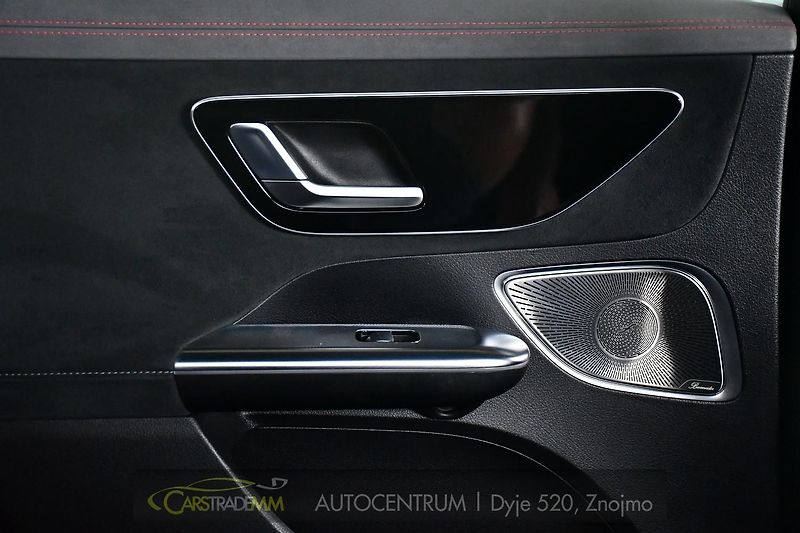 Mercedes-Benz EQE 350+ AMG - fotka 47 z 56