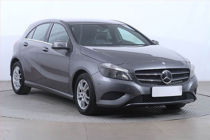 Mercedes-Benz Třídy A (2014) A 180, Park. senzory - fotografie inzerátu