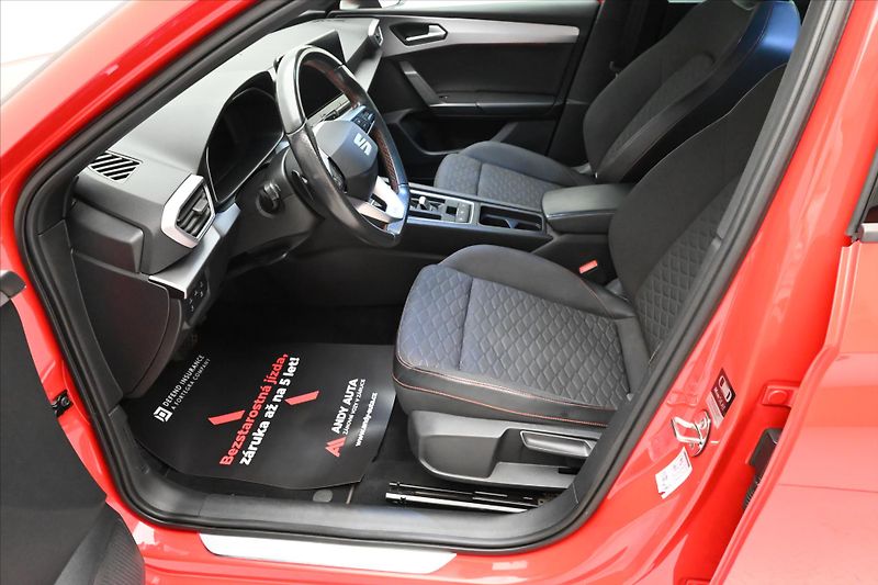 Seat Leon 1,4 FR TSI 150 kW e-Hybrid Zár - fotka 13 z 30