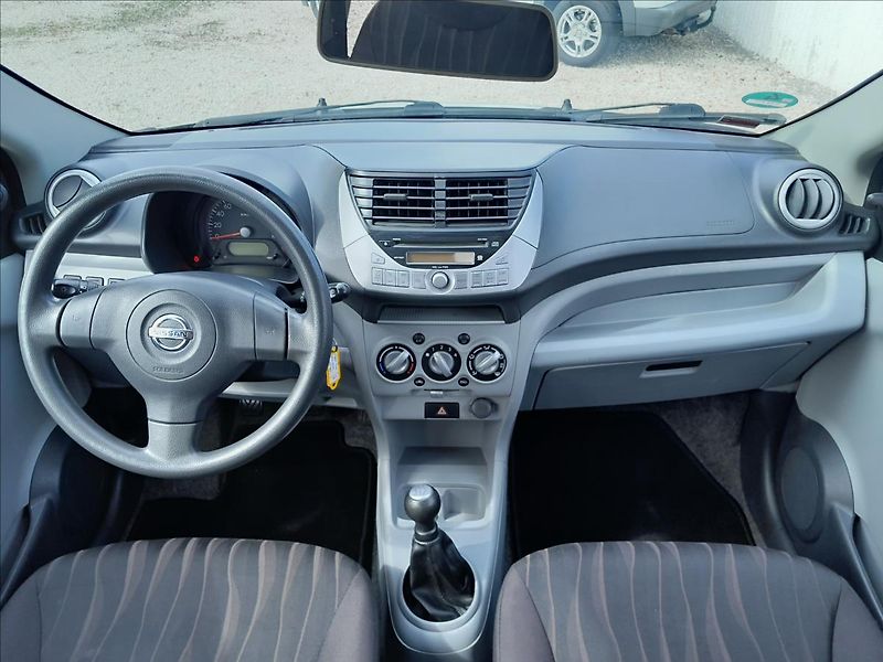 Nissan Pixo 1,0i 50kW - fotka 31 z 41
