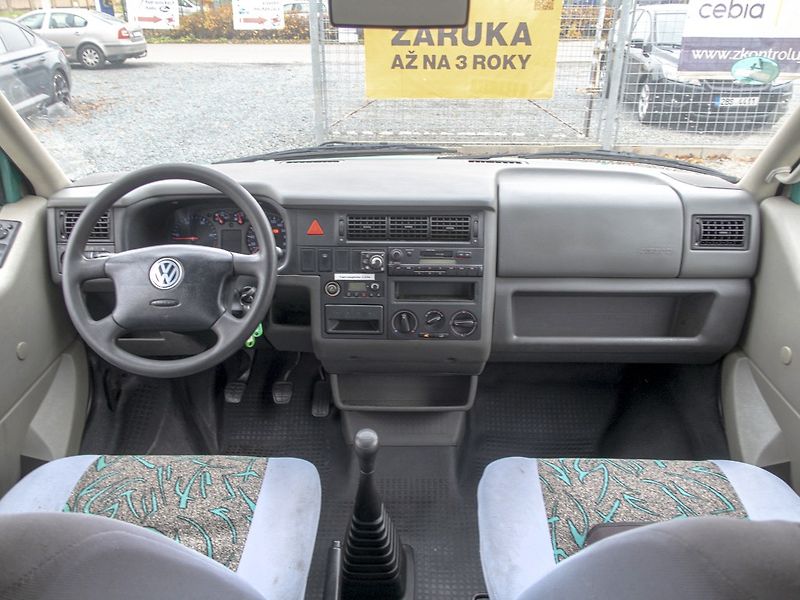 Volkswagen Transporter (1999) 2.5TDI 75KW – OBYTNÝ REIMO - fotka 12 z 47