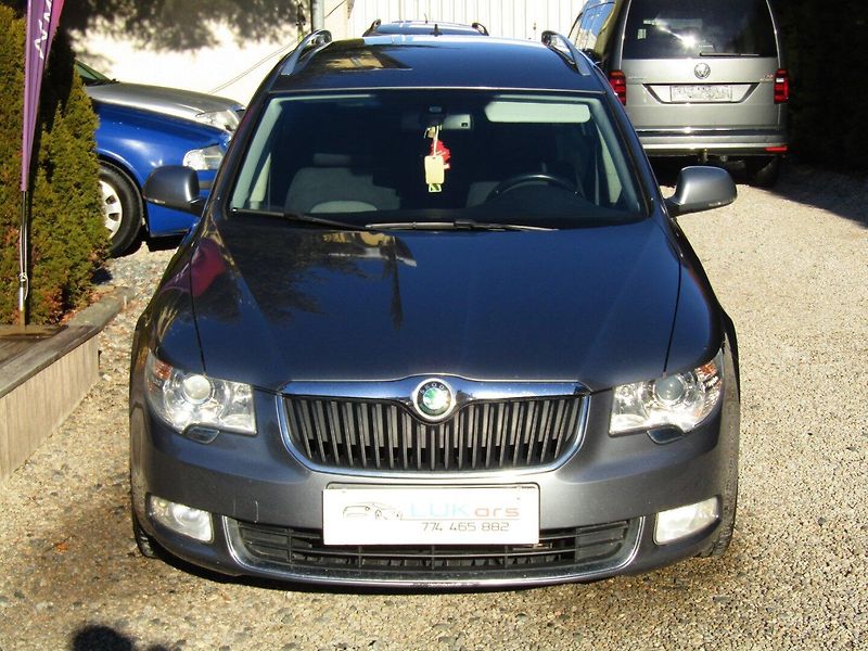 Škoda Superb (2011) 2.0 TDI 103kW  BEZ KOROZE - fotka 6 z 41
