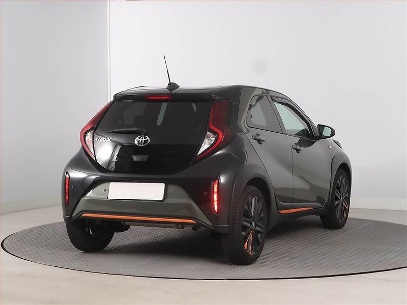Toyota Aygo (2022) 1.0 VVT-i, ČR,1.maj - fotka 5 z 17