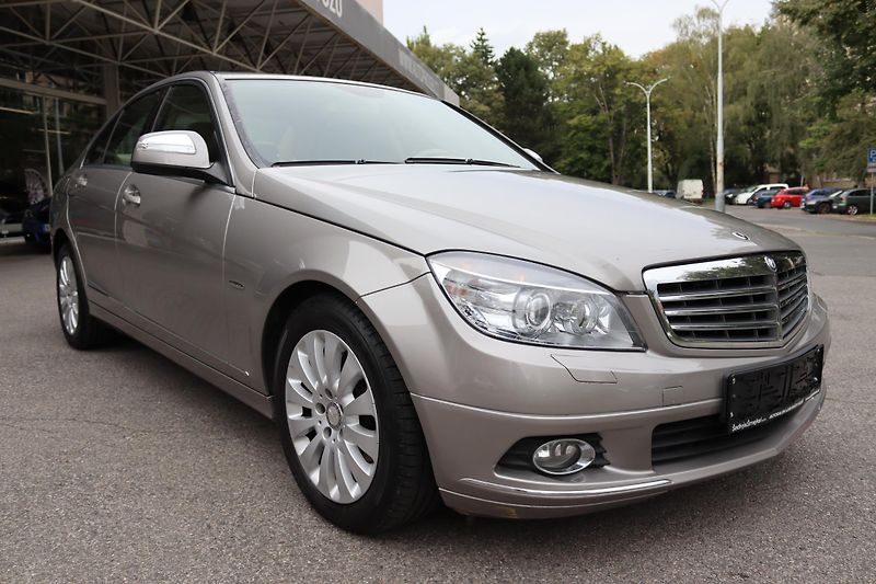 Mercedes-Benz Třídy C C220 (W204) ELEGANCE - fotka 5 z 40
