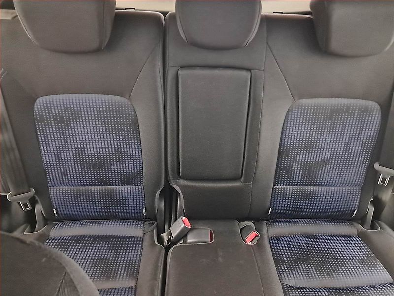 Hyundai ix20 (2013) 1.4 CVVT, Park. senzory - fotka 10 z 16