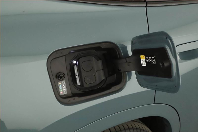 BMW iX (2023) xDrive30, SoH 100% - fotka 27 z 28