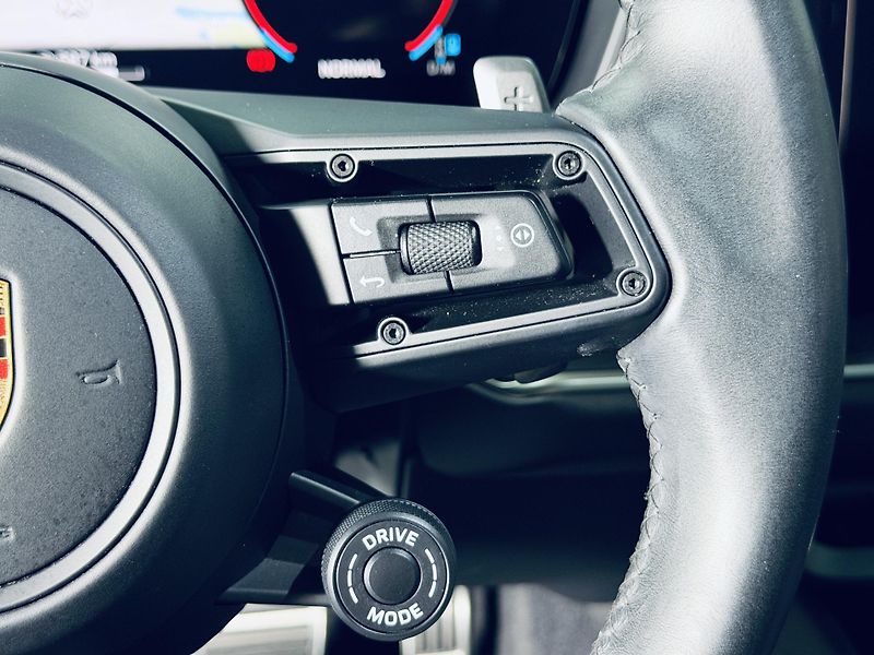 Porsche Cayenne (2024) S SPORTDESIGN MASÁŽ BURMESTER  - fotka 19 z 36