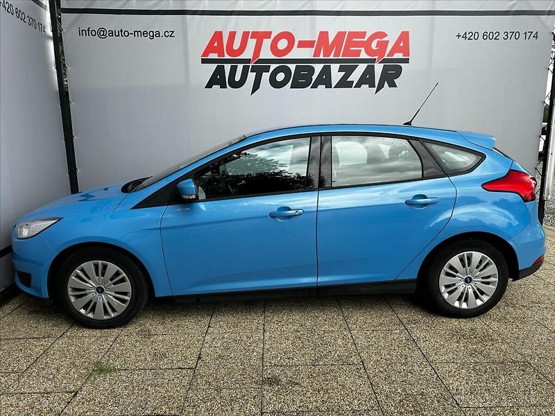 Ford Focus 1,6 i 16V 77kW-CZ-1 MAJITEL!! - fotka 5 z 32