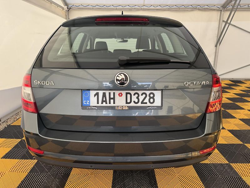 Škoda Octavia 1.6tdi*85kw*Manuál*Kůže* - fotka 6 z 34
