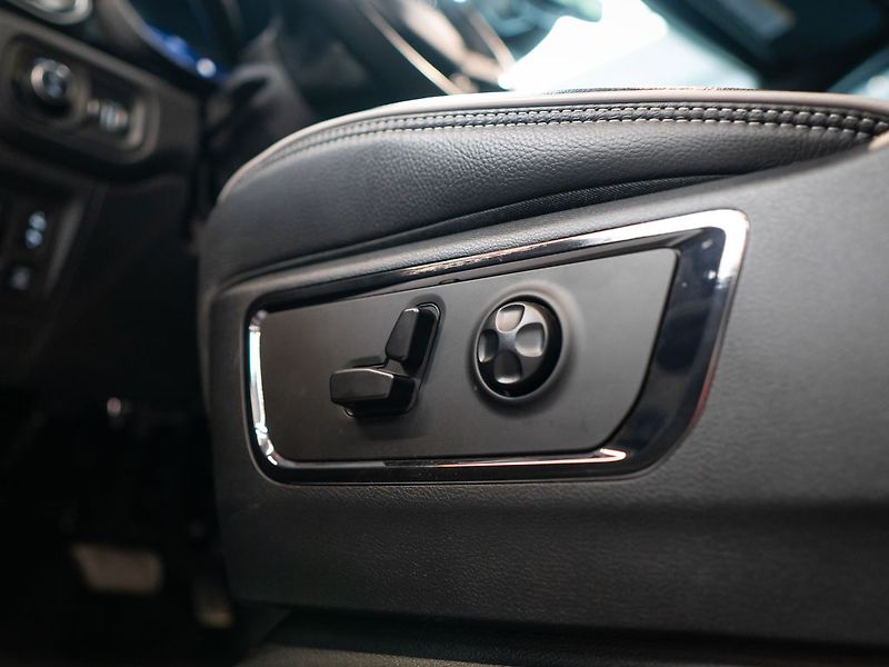 Dodge RAM (2025) 3.0 Limited 2025 Rambox Vzduch - fotka 16 z 42