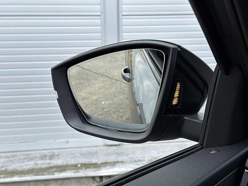 Škoda Karoq 2.0TDi 4x4 DSG 150PS Sportline - fotka 8 z 47