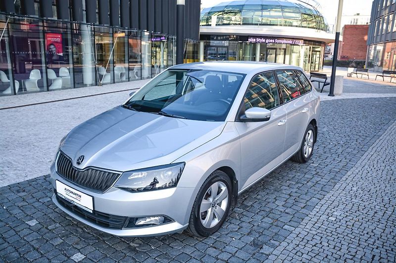Škoda Fabia (2017) III 1.0 55kw Style Combi 1 MAJ - fotka 20 z 38