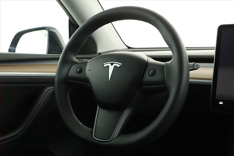 Tesla Model Y (2023) Long Range AWD 79kWh, SoH 91% - fotka 22 z 27
