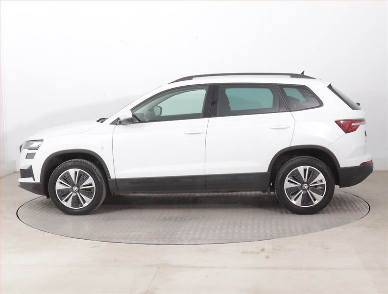 Škoda Karoq (2023) Ambition 2.0 TDI - fotka 3 z 17