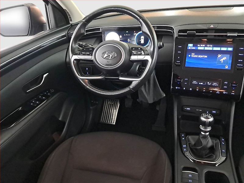 Hyundai Tucson (2021) 1.6 T-GDI - fotka 7 z 20