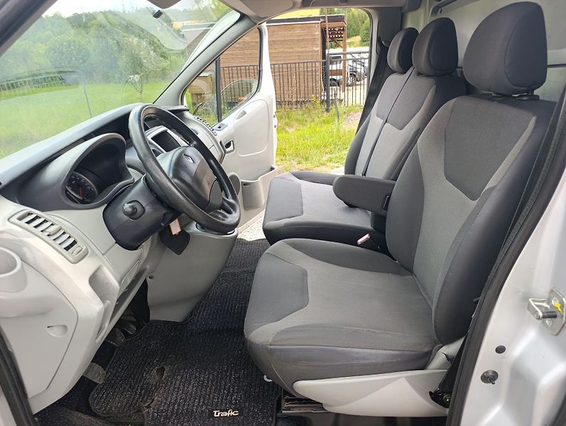 Renault Trafic (2011) 2.0 Dci tažné - fotka 15 z 21