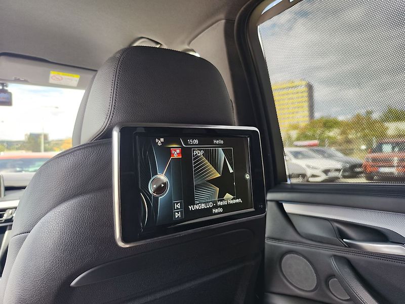 BMW X5 3.0/230kW xDrive40d - fotka 18 z 40