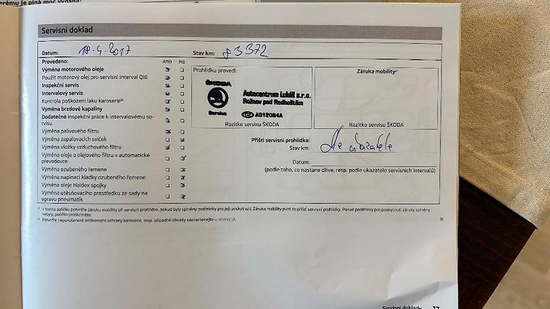 Škoda Yeti 2.0TDI 81kW ČR  první majitel  - fotka 19 z 22