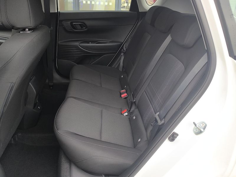 Hyundai Bayon (2026) 1.0 T-GDI 66kW GO WINTER - fotka 9 z 21