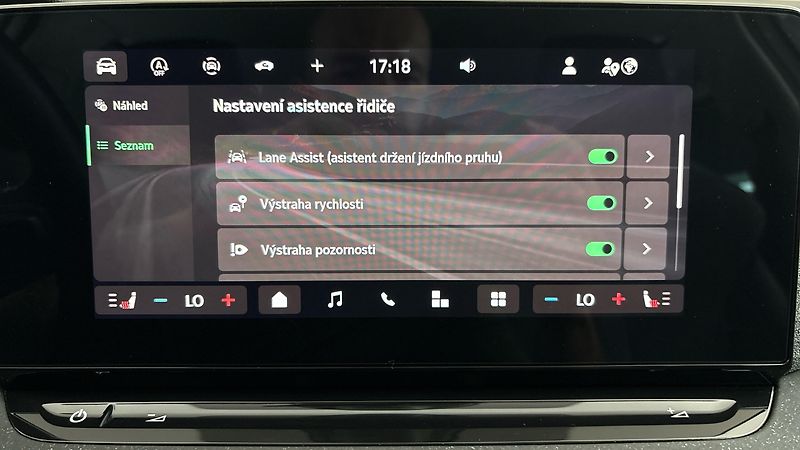 Škoda Octavia 2.0 TDI Style - fotka 25 z 27