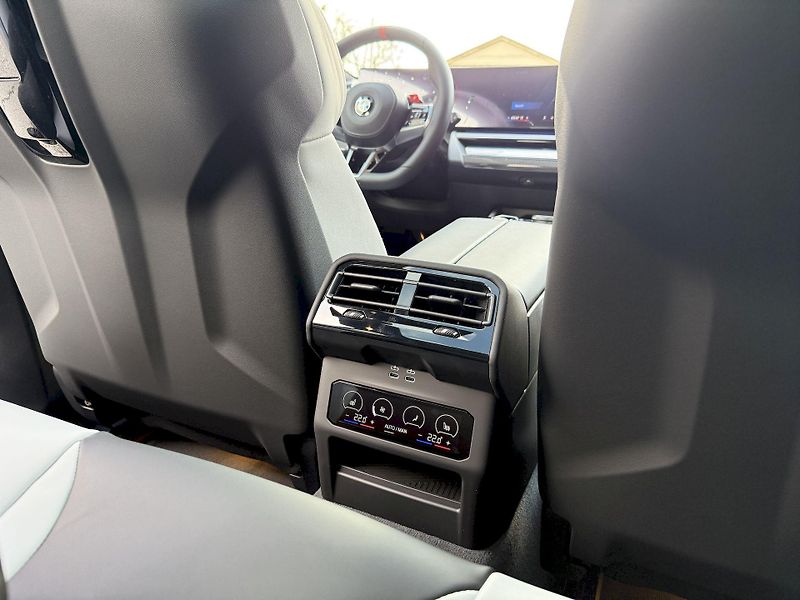 BMW M5 Touring Individual NEW Garance - fotka 21 z 55