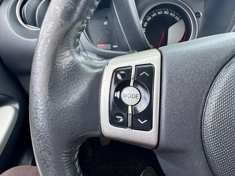 Toyota Urban Cruiser (2010) 1,3i 74 KW SPOJKA STK - fotka 29 z 45