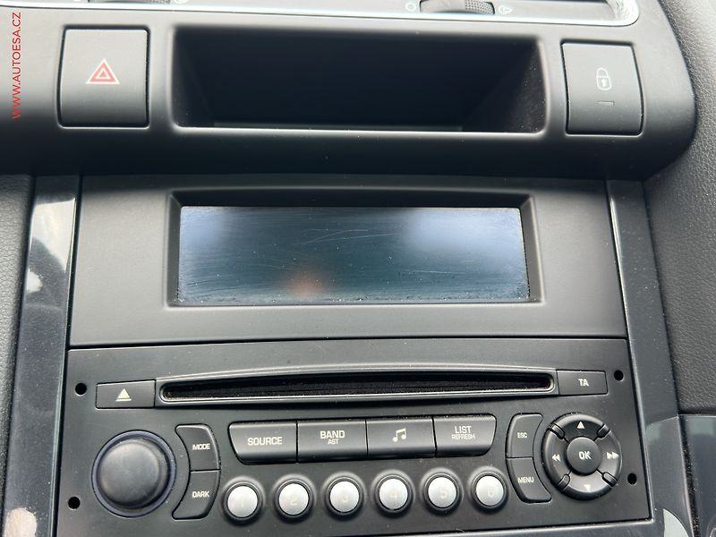 Peugeot 3008 (2012) 1.6HDi, Panorama, TZ - fotka 14 z 20
