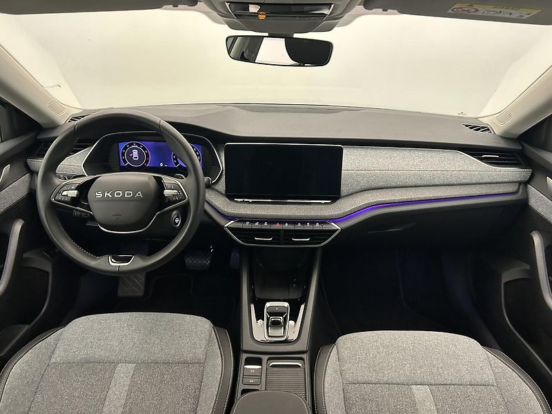 Škoda Octavia 1.5 TSI Top selection - fotka 5 z 26