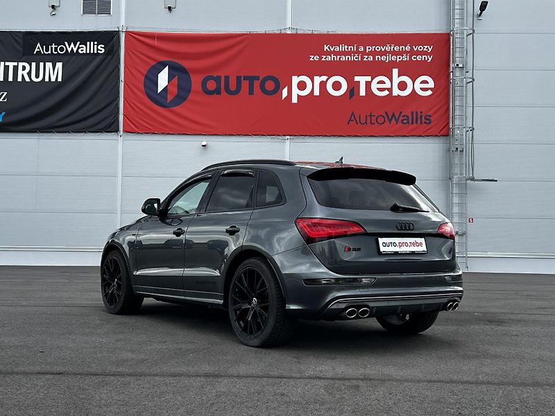 Audi SQ5 3.0TDI 230kW Competition+ - fotka 5 z 31