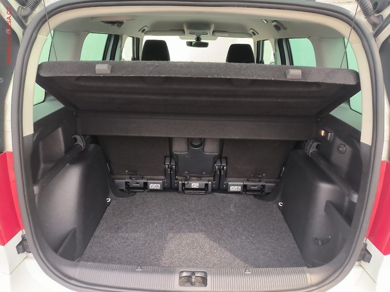 Škoda Yeti (2017) 1.4 TSi, Adventure, TZ, park - fotka 7 z 16