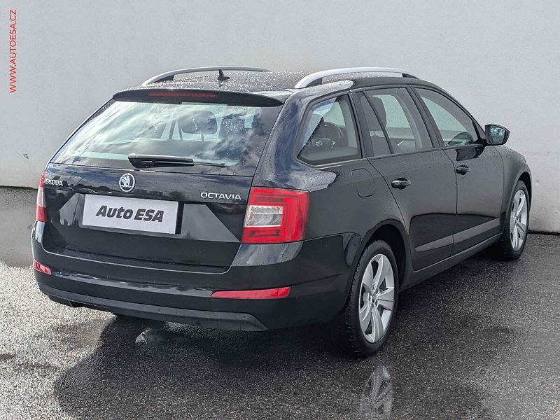 Škoda Octavia (2017) 1.6TDi, ČR, Navi, AC - fotka 4 z 16