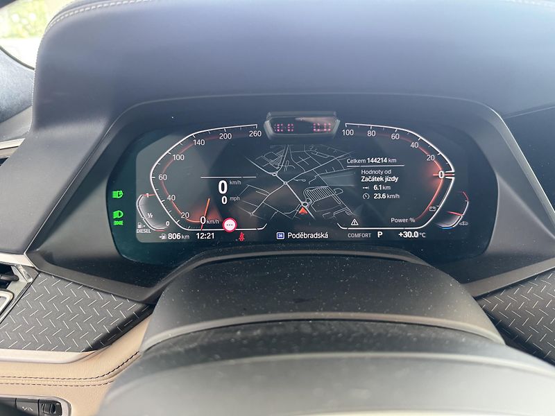 BMW X7 (2022) xDrive 40d M Sports - fotka 40 z 42